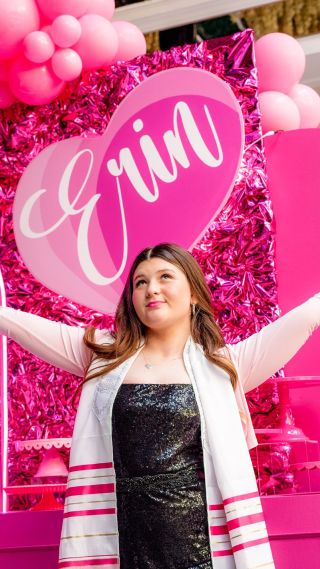 In celebration of the release of @barbiethemovie (run out and see it if you haven’t already!) I am going to post  the cutest pink themed mitzvah I photographed in May (yes, very behind in posting!)! This was a super interesting Mitzvah as it was at @edensunset which is really a dance club.  This party was wild!  Dancers and acrobatics on the ceiling, shots poured like mad!  Moms and Dads definitely got to blow off some steam with the kids! An amazing party with an amazing family!  With extraordinary details by @wendyparkerevents Congratulations Erin! #mitzvah #pinkbatmitzvah #batmitzvahdecor #batmitzvahgirl #losangelesmitzvahphotographer #edensunset #pinkparty #pink #everythingpink #teenagers #turning13